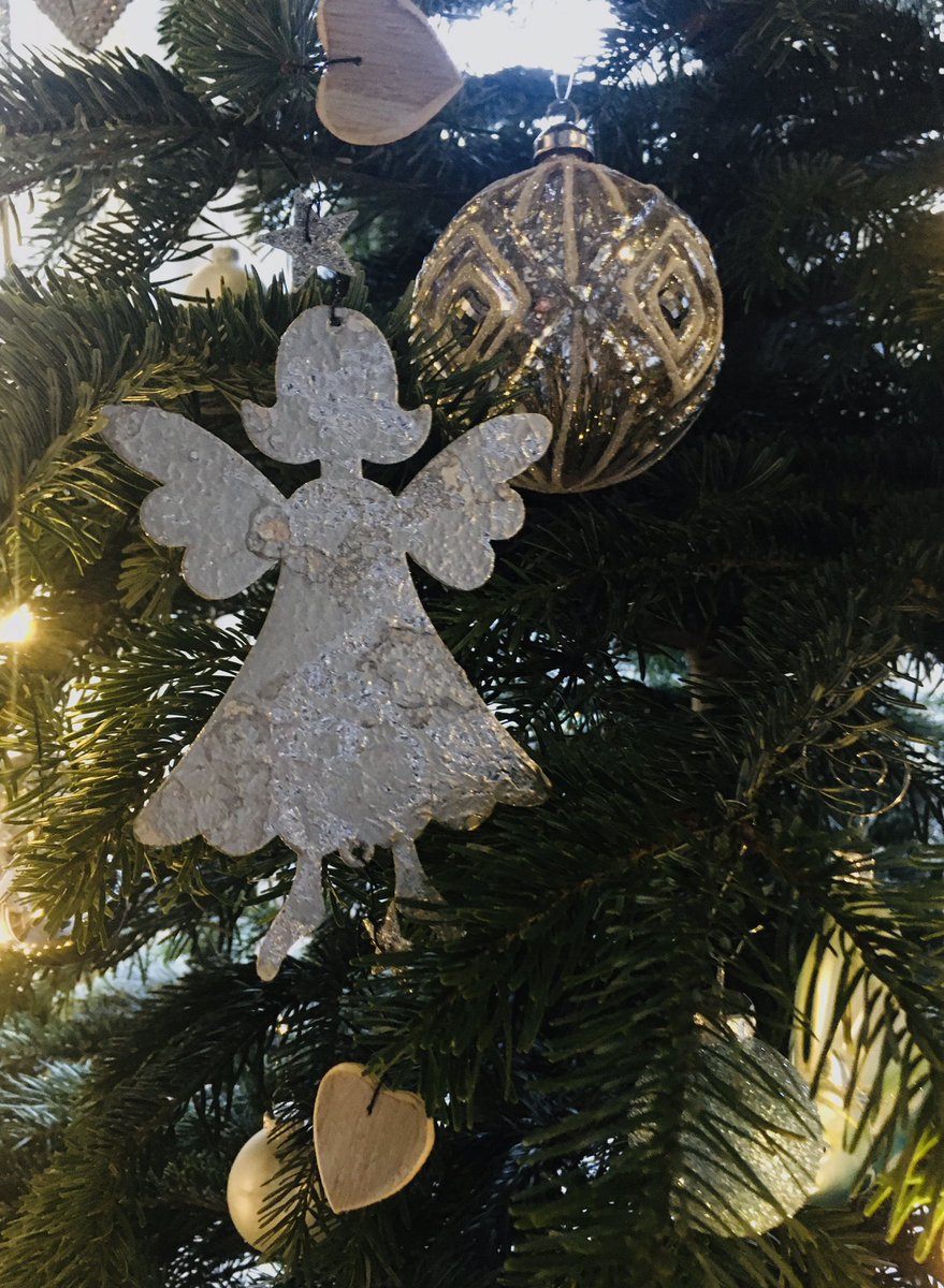 SaschaACB's tweet photo. “Angels speak to those who silence their minds long enough to hear.” 

#MerryChristmas2022 dear friends. https://t.co/suVkru4P7I