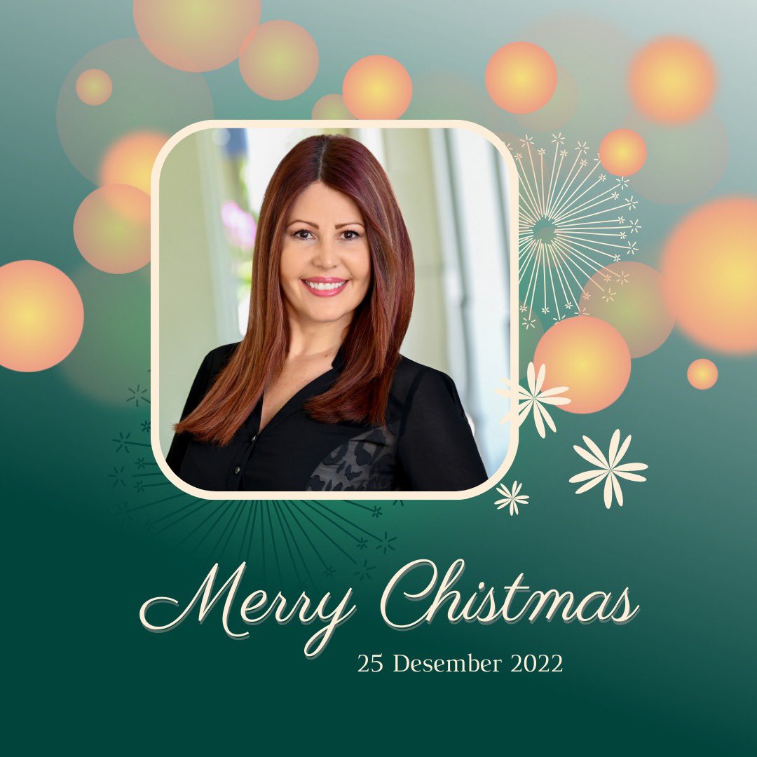 blep71's tweet photo. #happyhollidays #merrychristmas #realestateagent #realtor #coldwellbanker #broward https://t.co/tnUyzyJgTZ