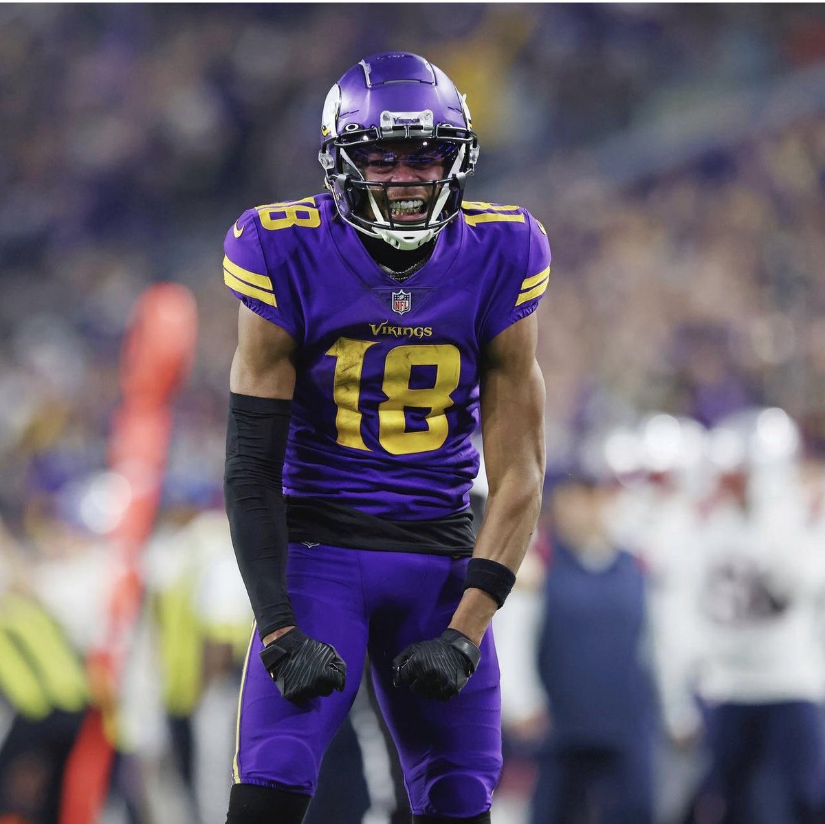 The NFL MVP should be Justin Jefferson. The MVP award has turned into which QB is having the best season. I believe all skill positions should be considered when choosing a MVP.  <a href="/JJettas2/">JJETS✈️</a> is the most “valuable” player to his team. #Yoda
