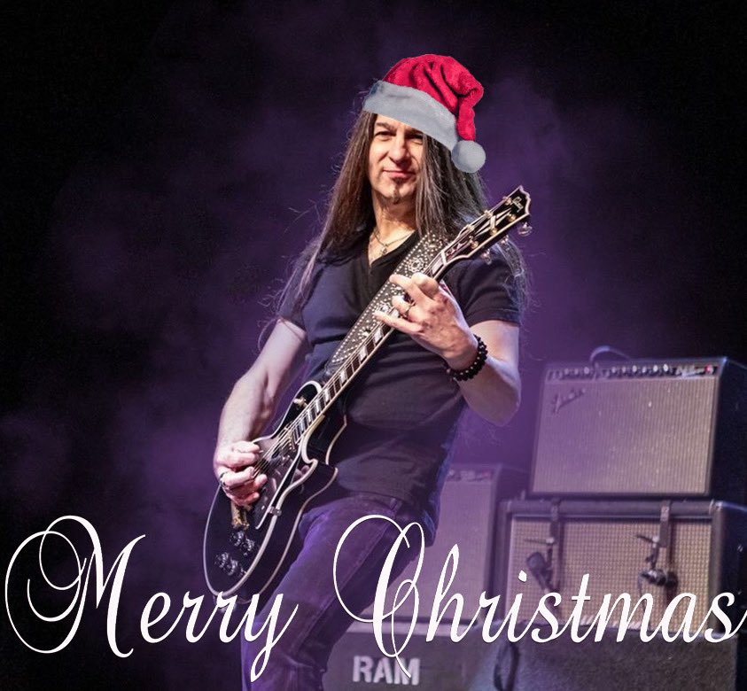 Wishing everyone a Merry Christmas and a Happy New Year from my family to yours! 🎄
.
.
.
#merrychristmas #happynewyear #michaelstaertow #guitaristforanicon 📷 @wcecreations