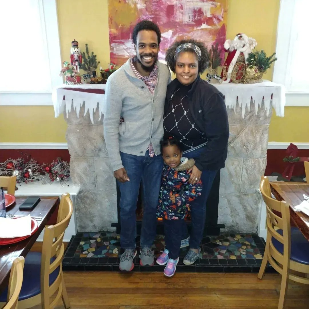 msebony72's tweet photo. Had a great day spending time with the my baby brother and his daughter my beautiful lil niece Josephine (Baby Jo)๐ We got love outchea in deez holiday streets! #FamilyFirstFamilyAlways #HappyHolidays https://t.co/DAPiiTRjB7
