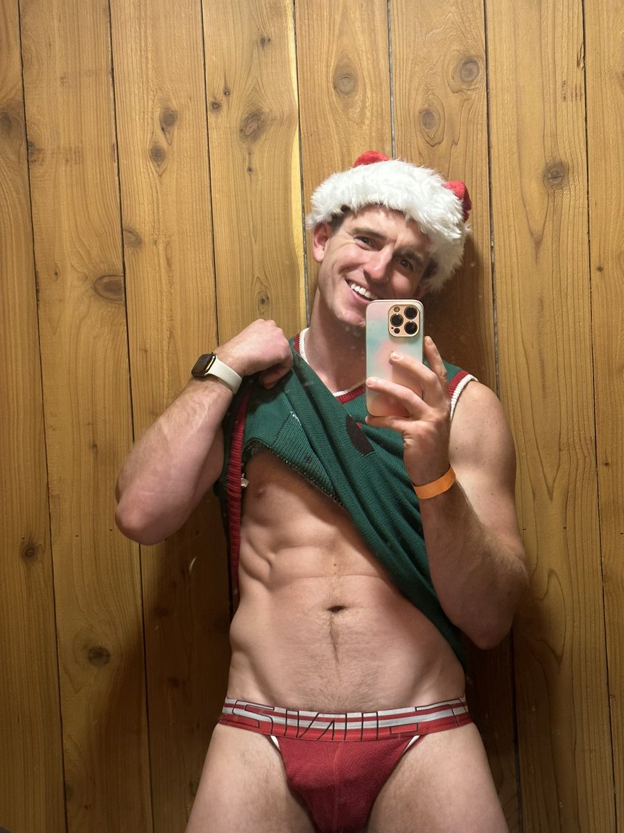 SnackBeau's tweet photo. Unwrap your present 🎁 

https://t.co/NfjBC7t4Uu https://t.co/fpdhqM149H
