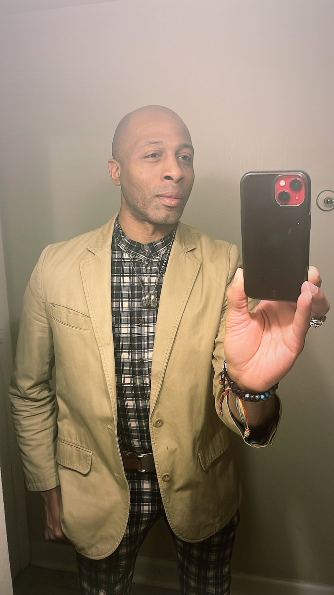 ubetrgojoe's tweet photo. #weekendvibes - Celebrating the Holidays in style! Happiest of Holidays! 🎄🎁🎅🏾
#holidayseason #weekendvibes #Mensfashion #menswear #romperjack #fashion #model https://t.co/9ria5ynwCv
