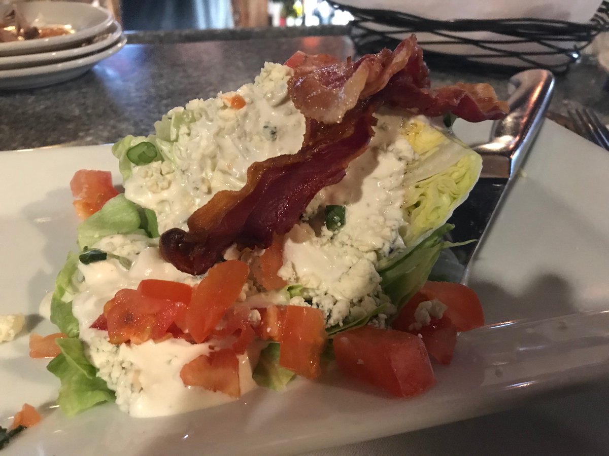 Cape Cod Bars tweet media