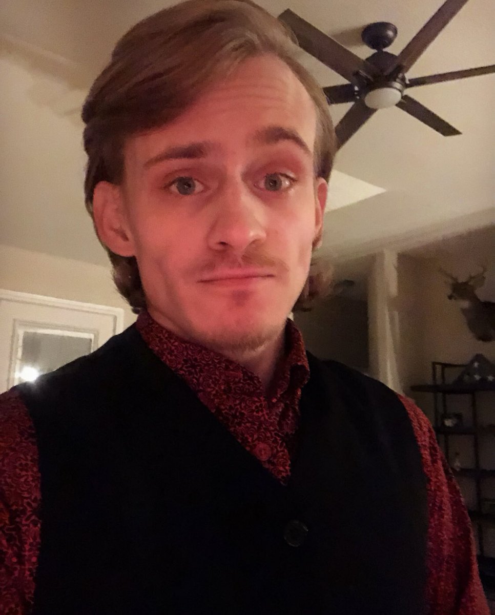 ranger_houston's tweet photo. Got that #ChristmasDrip lmao
#GoingtoChurch #ChristmasEve #Christmas #Xmas https://t.co/JavWLeKAQj