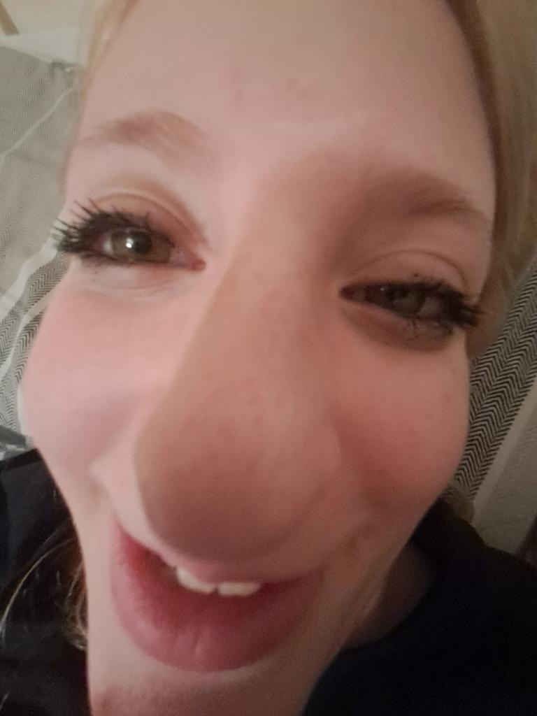 pufferfhish's tweet photo. @TheSnailMachine me when https://t.co/0C32zdq9lO