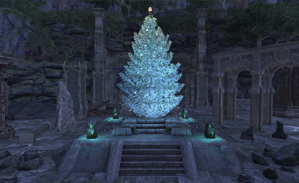 GuardianEmrys's tweet photo. Happy Holidays, Guardian fam!  ❄️☃️🎀
Ye Zun Memorial Park has decorated for the occasion again this year.  🎄 https://t.co/VThBddigWq
