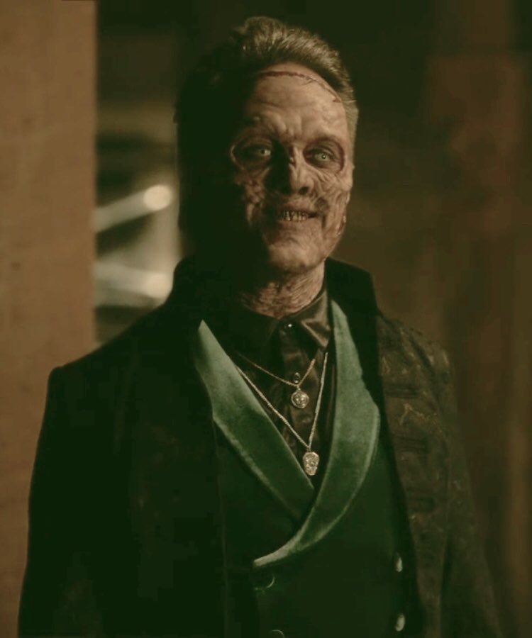 Darkseid241's tweet photo. Happy Birthday to Ben Geurens, who always played The Necromancer brilliantly. Best actor on the show. #Legacies #BenGeurens https://t.co/uurH0wABSd
