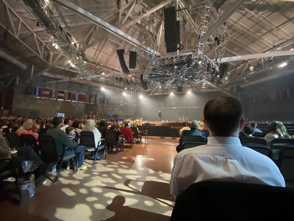 🎄Really special night tonight getting to celebrate #ChristmasEve with the entire family <a href="/NewLifeColorado/">New Life Church</a>