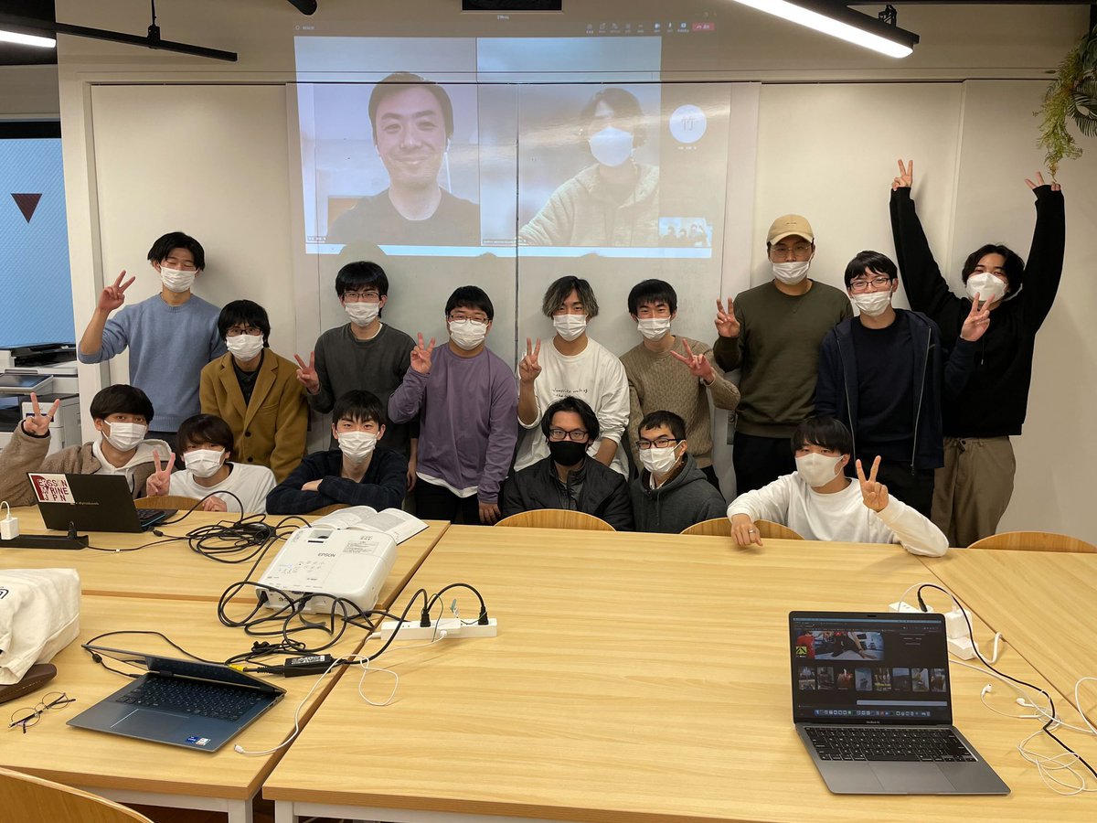 Aster_ReOrigin's tweet photo. TECHCAFE内ハッカソン面白かった。
ほとんどの子がWeb系だったのに、XR・NeRFのことに興味を持ってくれて、嬉しかった😊😊
#TECHCAFE #IT企業 #プログラミング #エンジニア学生 #プログラミング初心者 https://t.co/nb4XpSr1ov