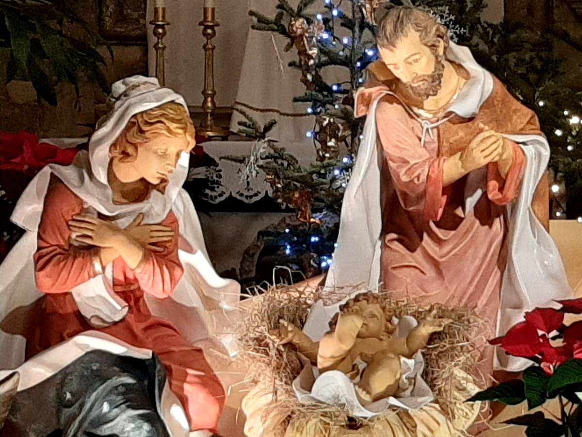 ptgrzbw's tweet photo. Niech Dziecię Jezus Wam błogosławi i w tę świętą noc i w każdy następny dzień. Strzeże, umacnia i daje siły. Sursum corda. https://t.co/FbHsgqWs6z