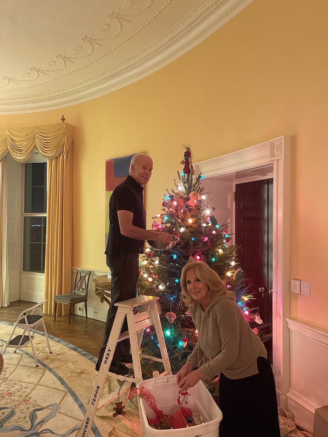 President Biden and the First Lady put the finishing touches on their Christmas tree.