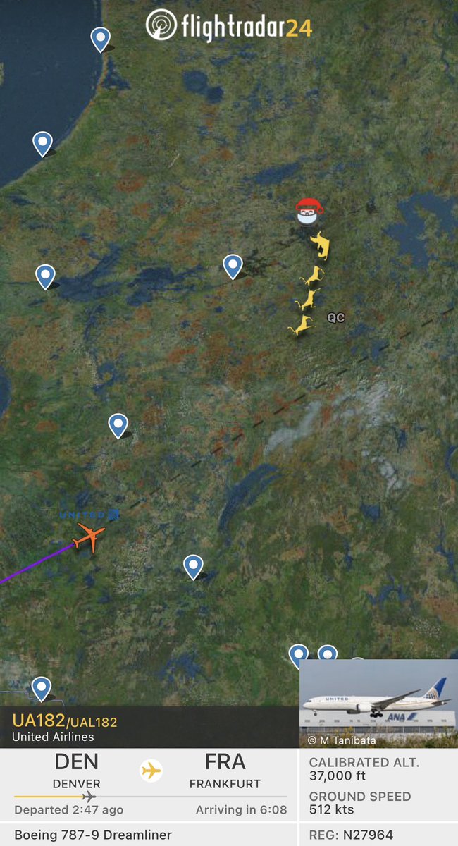Hey <a href="/united/">United Airlines</a> 182 look out your left window, you’re about to pass Santa! 🎅🏼