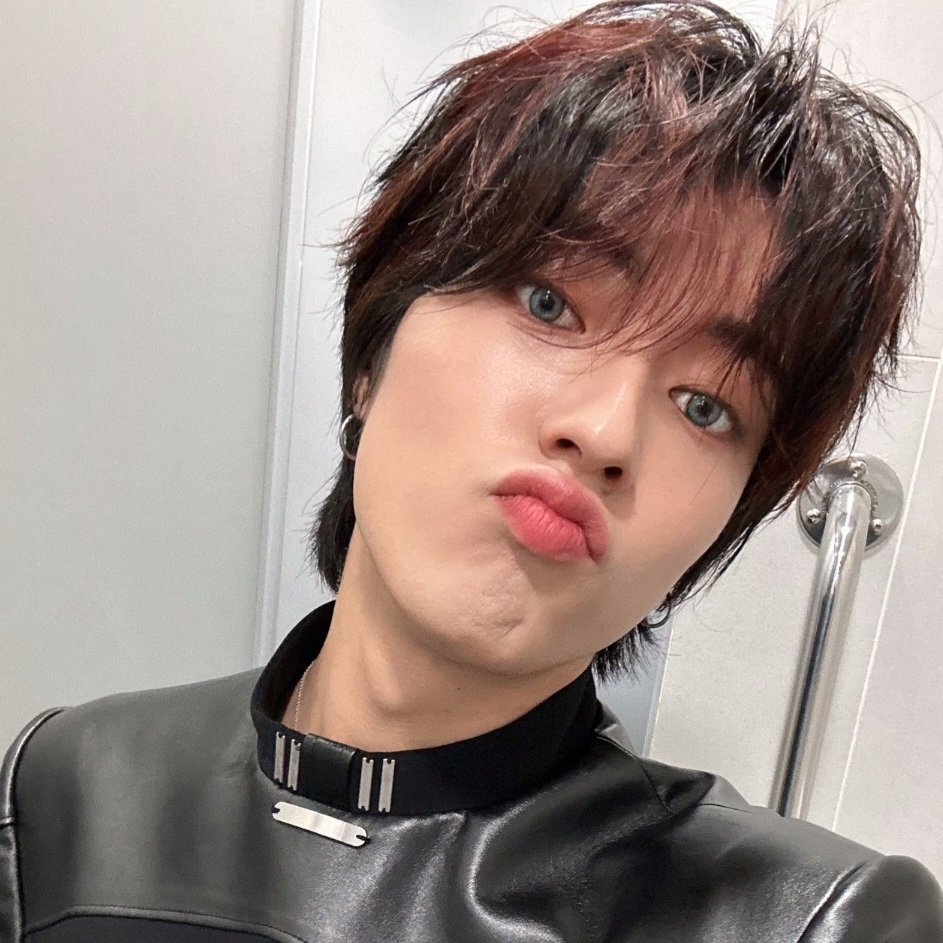 FkygRsIaEAAwfYH?format=jpg&name=medium