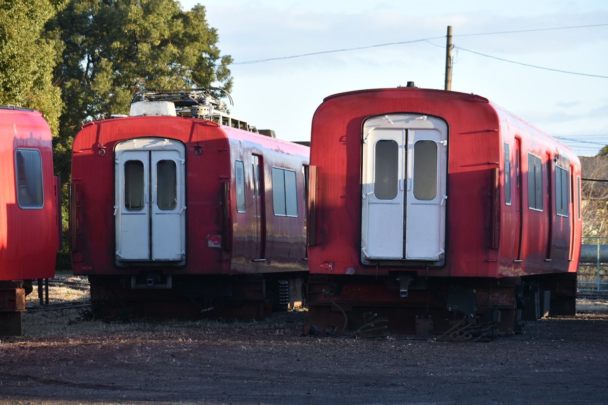 NNbH9VkRJxkmf0m's tweet photo. さようなら名鉄6007F名電築港駅廃車解体現場の様子
#ありがとう6007F
#6007F https://t.co/ohrDBODfRf