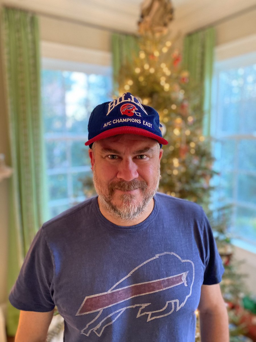 Playoffs ✅, AFC East 👑✅ and #PlayoffBeard continues to grow. The <a href="/BuffaloBills/">Buffalo Bills</a> are on a mission. On this Xmas Eve, good tidings to all, especially #BillsMafia  Go Bills! 🦬🦬🦬🦬🦬🦬🦬🦬🦬🦬🦬🦬