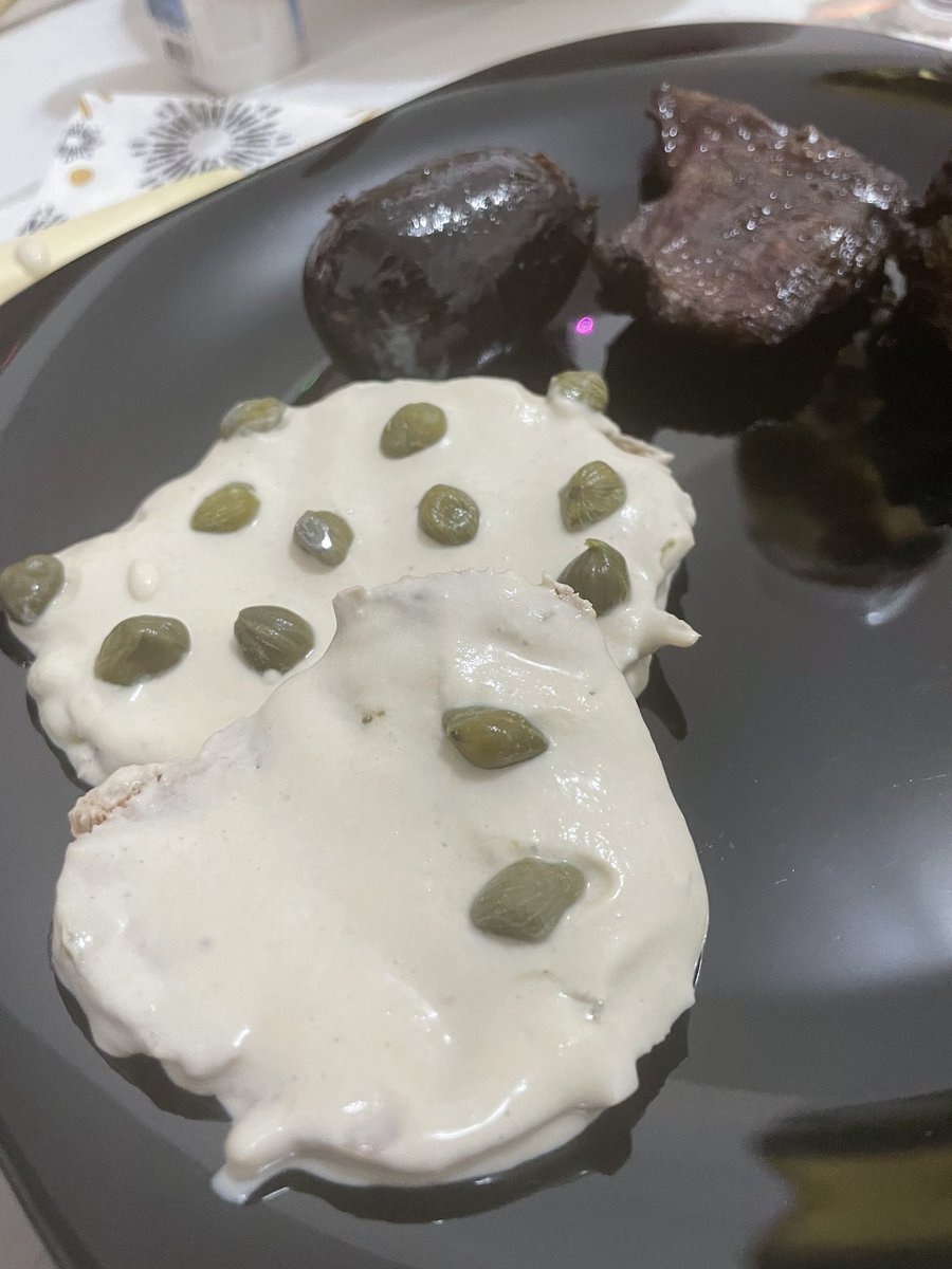 Espere todo el año para comer vitel tone 🫶🏼🥂