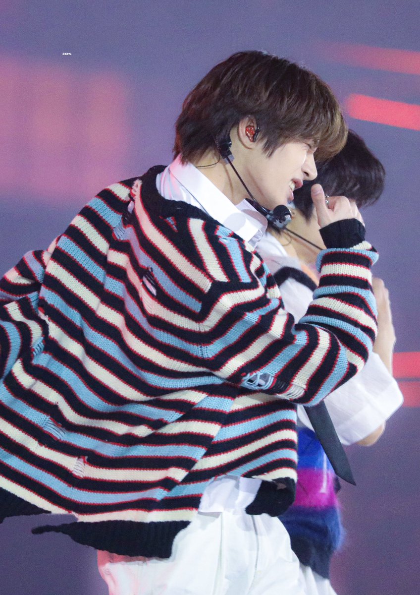 percent313's tweet photo. 221224 SBS가요대전 🧬🧸

#범규   #BEOMGYU
#TXT_BEOMGYU  #TXT_범규
#TXT   #TOMORROW_X_TOGETHER https://t.co/SoSKPIjArY