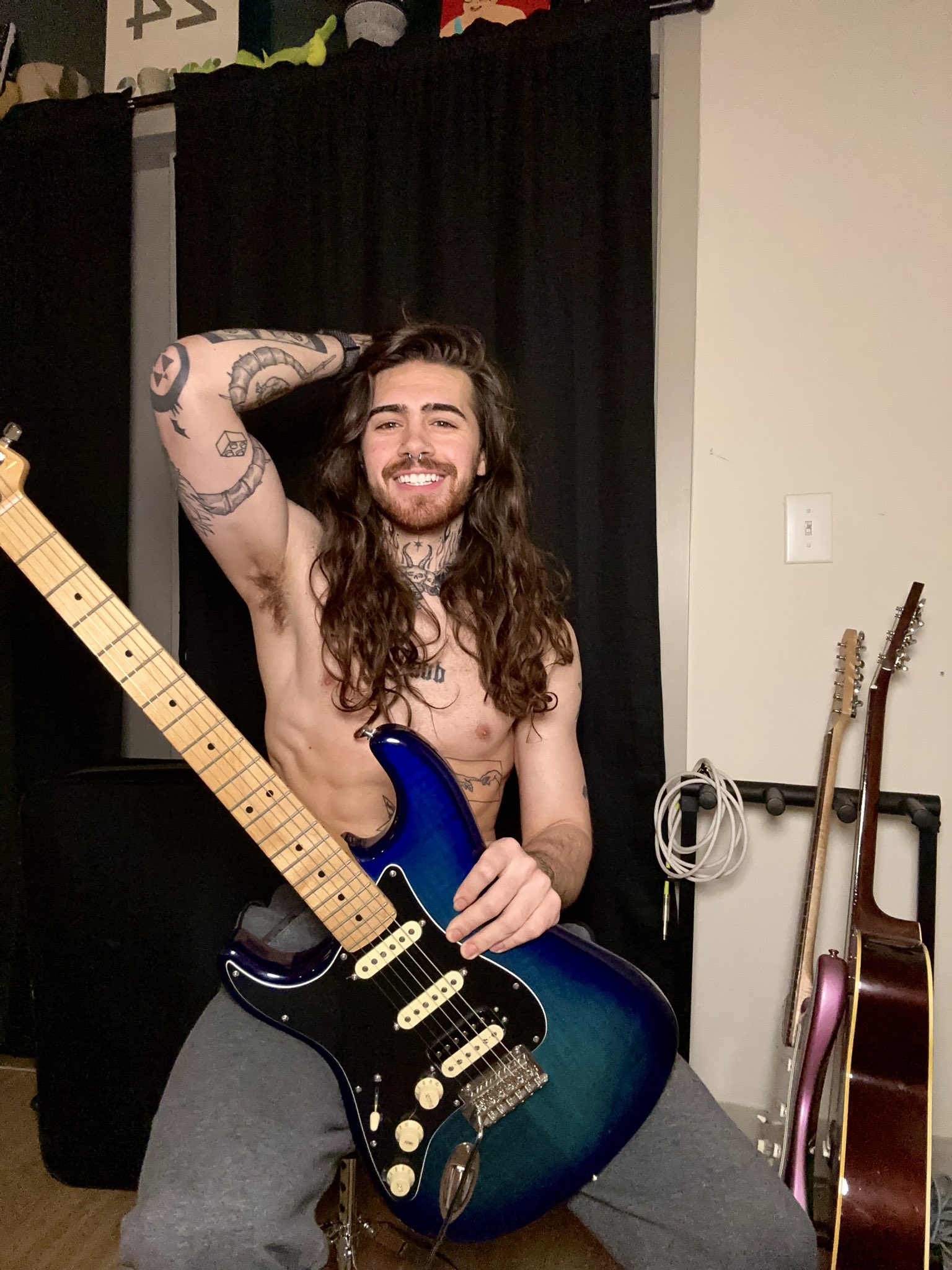 I.C.E on Twitter: "Naughty or nice? https://t.co/v4YhkDYZPS" / Twitter