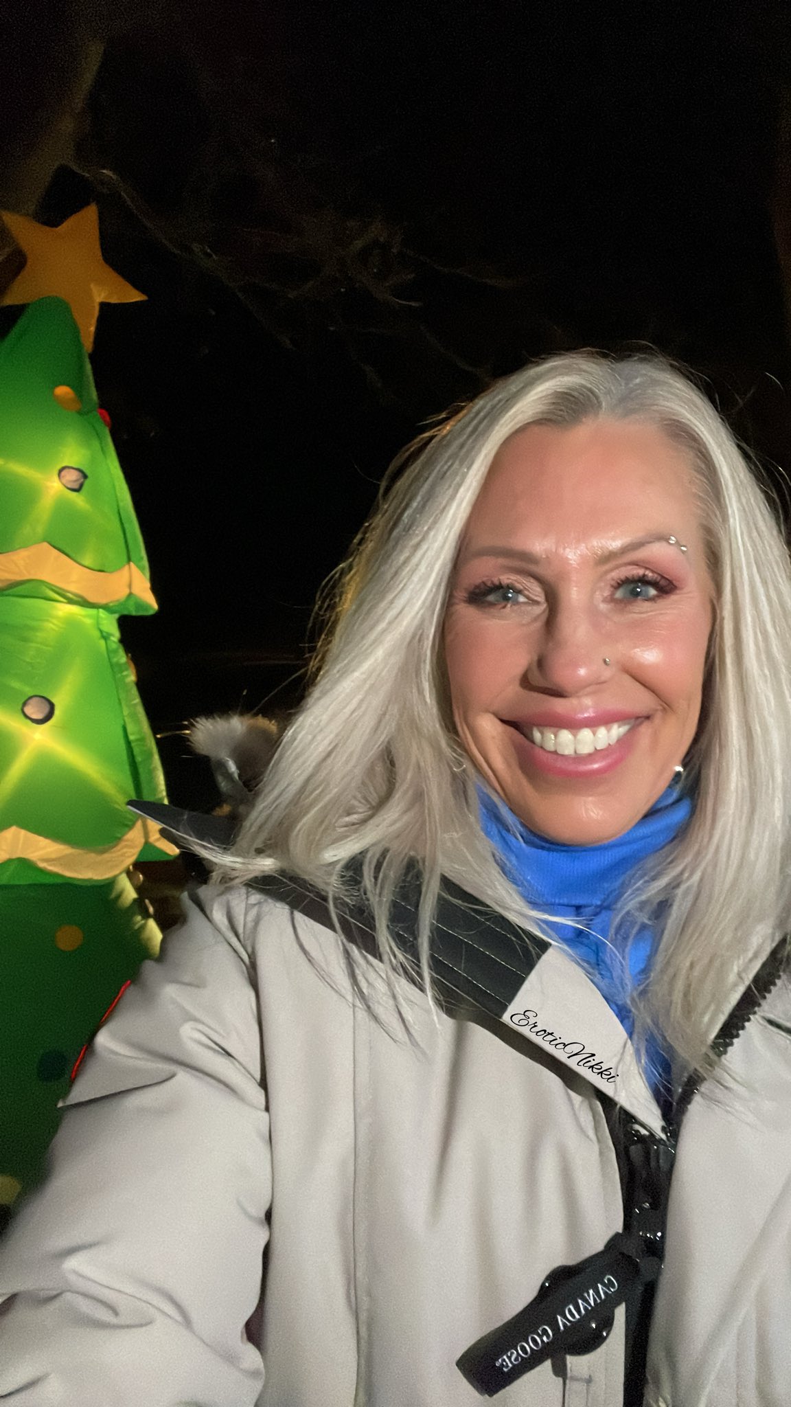 TW Pornstars - 1 pic. EroticNikki. Twitter. Wishing you all a very