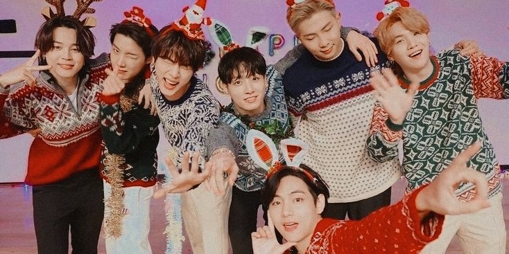 italianarmyfam_'s tweet photo. ❤️🎄BUON NATALE🎄❤️

Lo staff di Italianarmyfamily vi augura buone feste e speriamo che passiate dei bellissimi momenti con i vostri cari 💫

#BuonNatale #buonefeste #HappyChristmas @BTS_twt https://t.co/VUka3kKASU