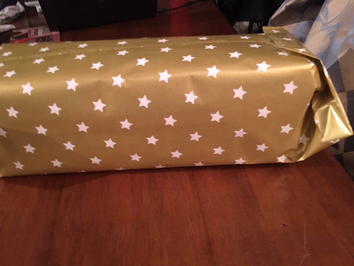 Andrew__Holland's tweet image. I have a few different skills &amp;amp; strengths @HayesTSN. Listening and watching you &amp;amp; the @OverDrive1050 crew is one of them. I too butcher wrapping presents = #NotDaBest. Merry Christmas to you &amp;amp; yours along with @odognine2 @jamiemclennan29 @JayRicciuto @KDBauer1 &amp;amp; @mickey_canuck
