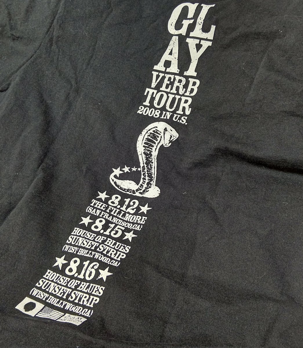 moke6050's tweet photo. GLAY VERB TOUR 2008 IN U.S.
本日、レアなシャツが届いた😍
GLAYさんのアメリカのライブの
シャツ😍
わたしの脳内メーカーはGLAYで染まってるわ😍
会報50号読みなおそっと♫
#GLAY #HAPPY_SWING https://t.co/GqkFlAWBzb