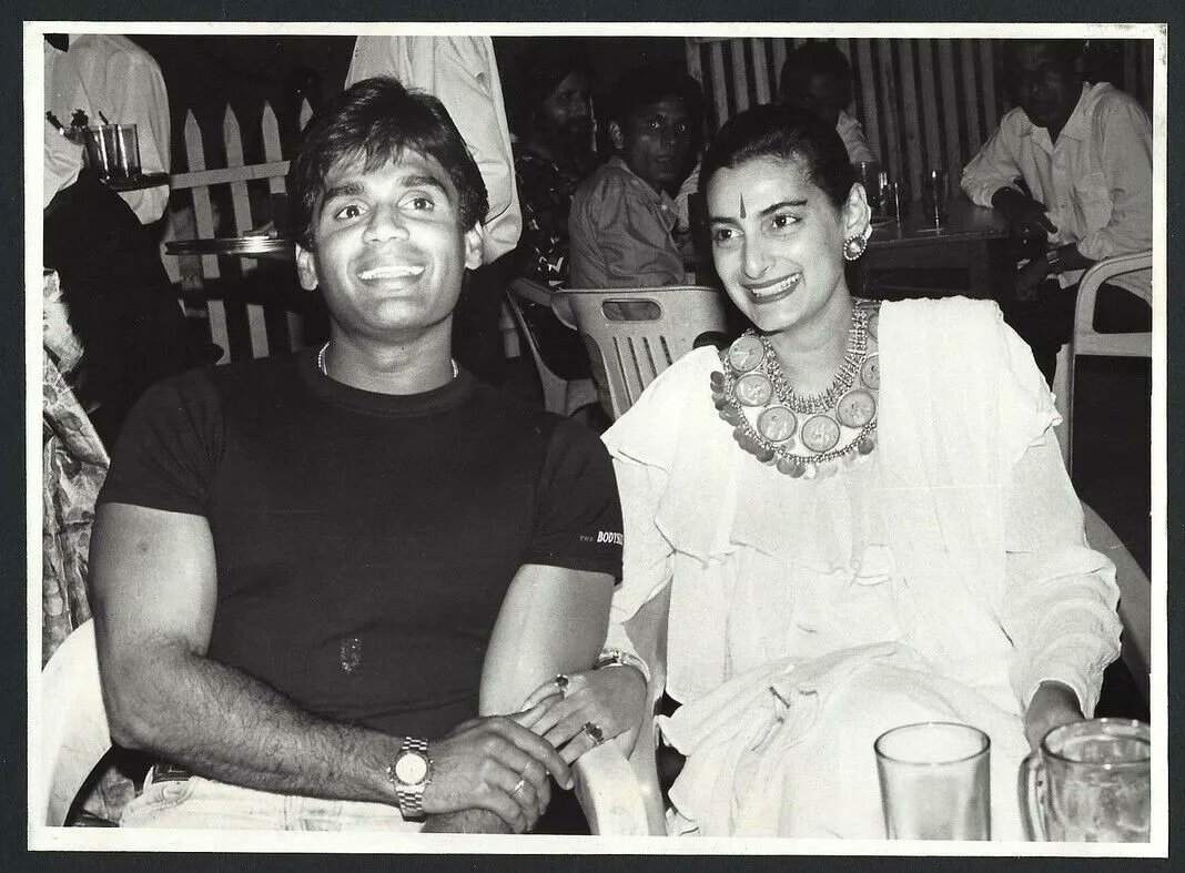 Happy Marriage Anniversary Idol @SunielVShetty sir & #ManaShetty !! May this smile stay on their face Forever!! ❣️ #SunielShetty