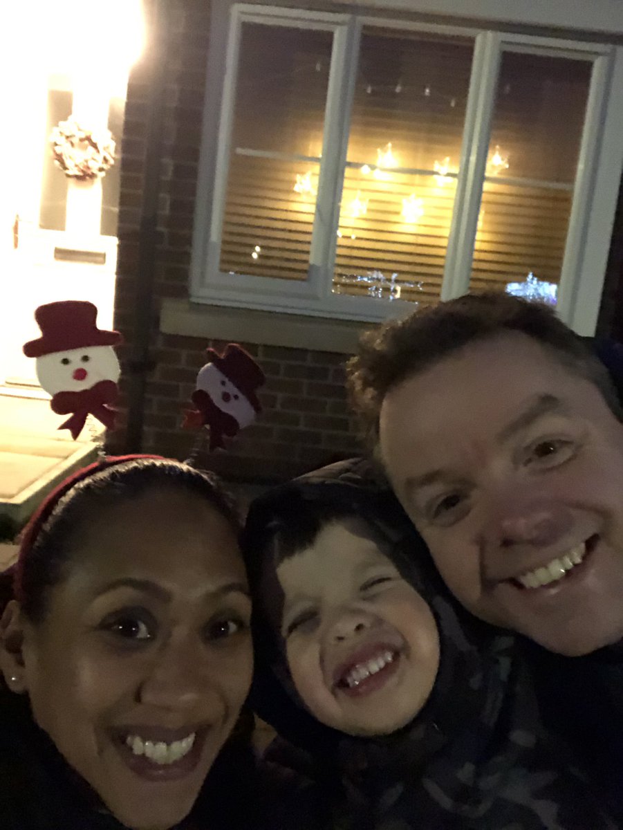 Merry Christmas from my family to yours and all the best for 2023! #thespmoores <a href="/simonmoore760/">Simon Moore</a>