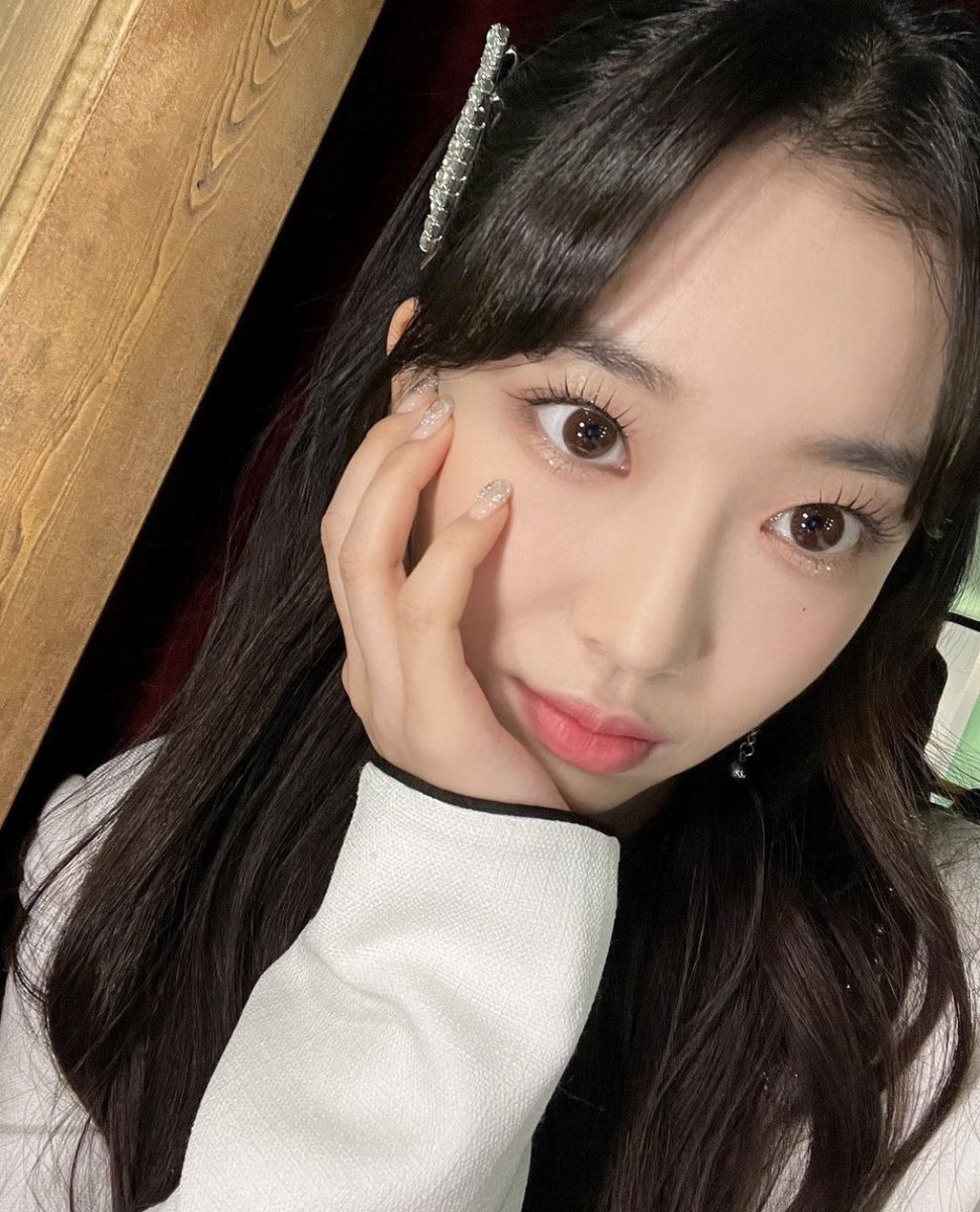 sumylvu tweet picture
