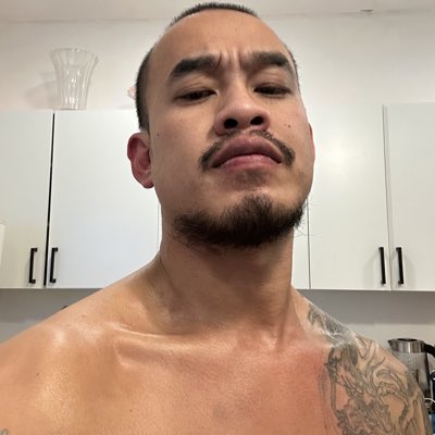 TaiHandsOn's tweet photo. #NewProfilePic https://t.co/p8eiHAuS5v