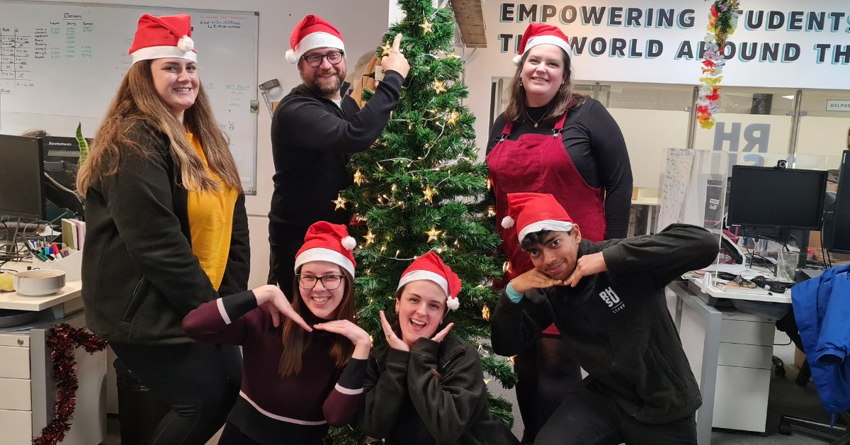 Merry Christmas 🎄 and to those who don't celebrate, Happy Holidays! 😊 We hope you're all having a restful winter break, and keeping warm 🤗 As much as we love the holidays, and don't want them to end, we also can't wait to welcome you all back in January! 🤭