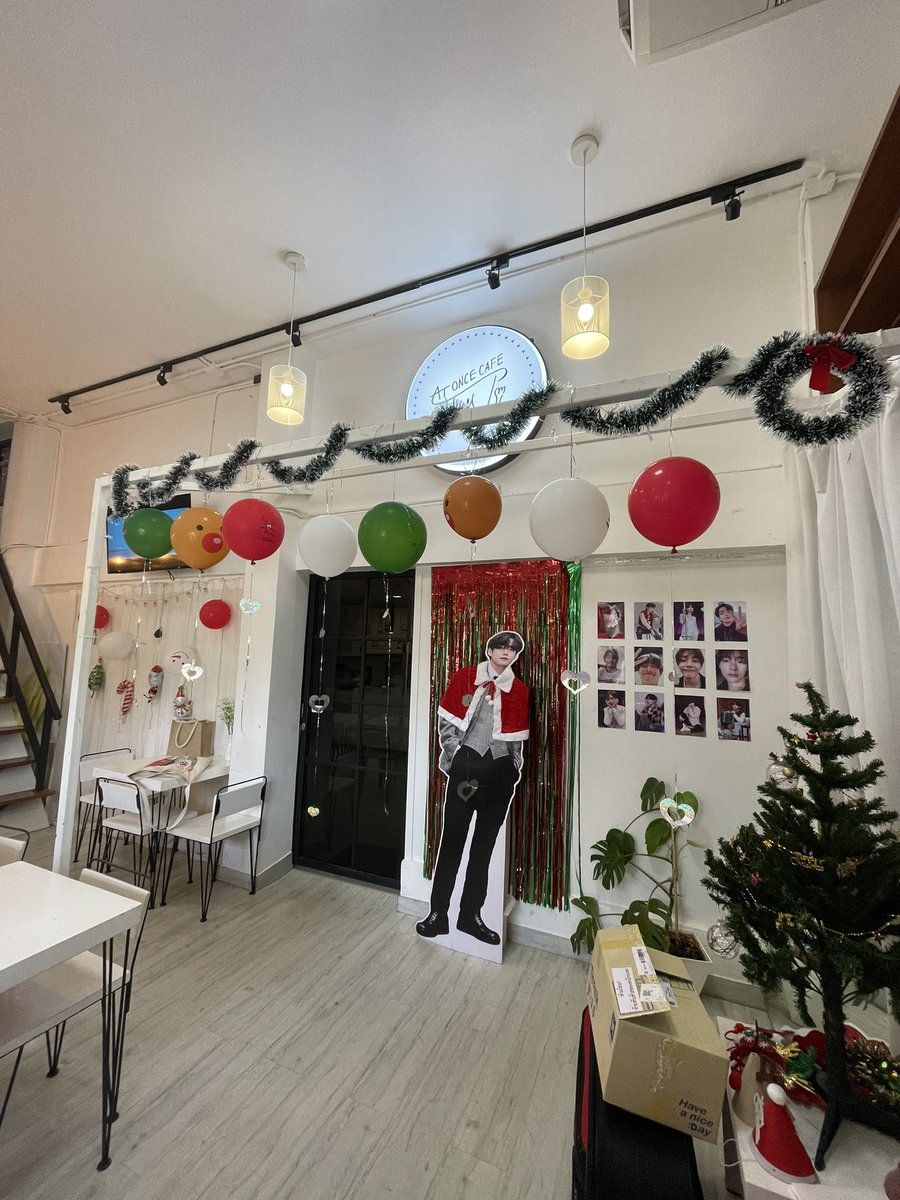 95Yeontaemin's tweet image. เป็นงานที่น่ารักมากกกกกก ㅜㅜ ส่วนขนมกับน้ำก็อร่อยย 🥹 อกว.ก็คือเป็นตะเล้กอ่ะ🎄🐻 #Christmastreewithtinyboy