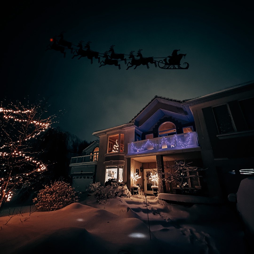 May you never be too old to look to the skies ❤️