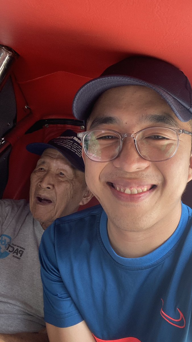 CallMeNorby's tweet photo. Mas malipayon jud akong lolo karon nga naa sya sa Pampanga kay wa may gabantay niya didto sa Leyte. Merry Christmas 2022! Hahha https://t.co/n1XzpcPxjF