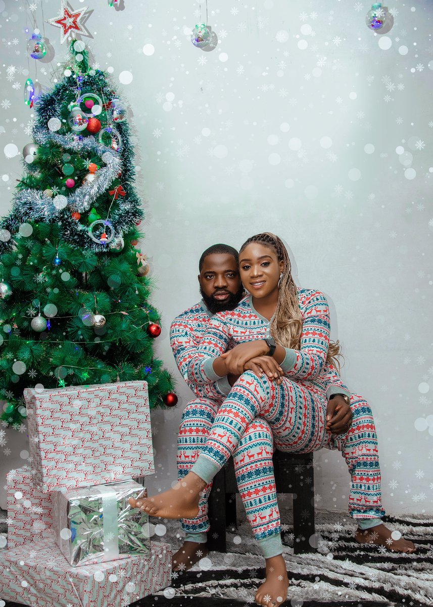 Fel_Steve's tweet photo. Merry Christmas from The Steve’s ☺️ https://t.co/NK9S8AgSLW