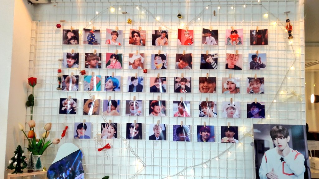 CloudSkyPurple's tweet image. เมื่อวานไปมาแล้วพึ่งมาลง คาเฟ่น่ารักมากค่ะ ใครว่างวันนี้ยังแวะไปได้อยู่นะคะ 😊 ขอบคุณ กอว ทุกชิ้นเลย 🙇💕 #Christmastreewithtinyboy