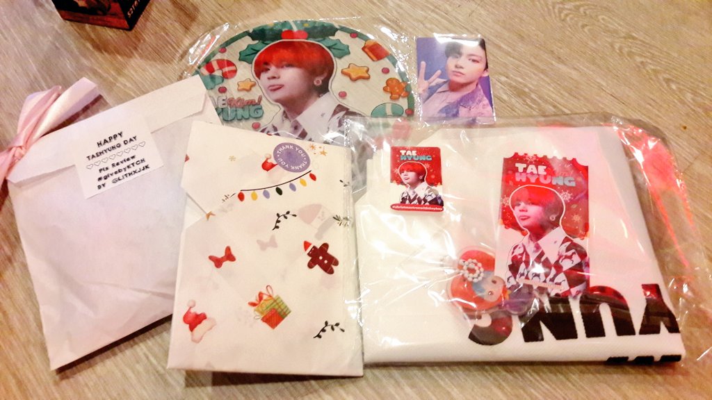 CloudSkyPurple's tweet image. เมื่อวานไปมาแล้วพึ่งมาลง คาเฟ่น่ารักมากค่ะ ใครว่างวันนี้ยังแวะไปได้อยู่นะคะ 😊 ขอบคุณ กอว ทุกชิ้นเลย 🙇💕 #Christmastreewithtinyboy