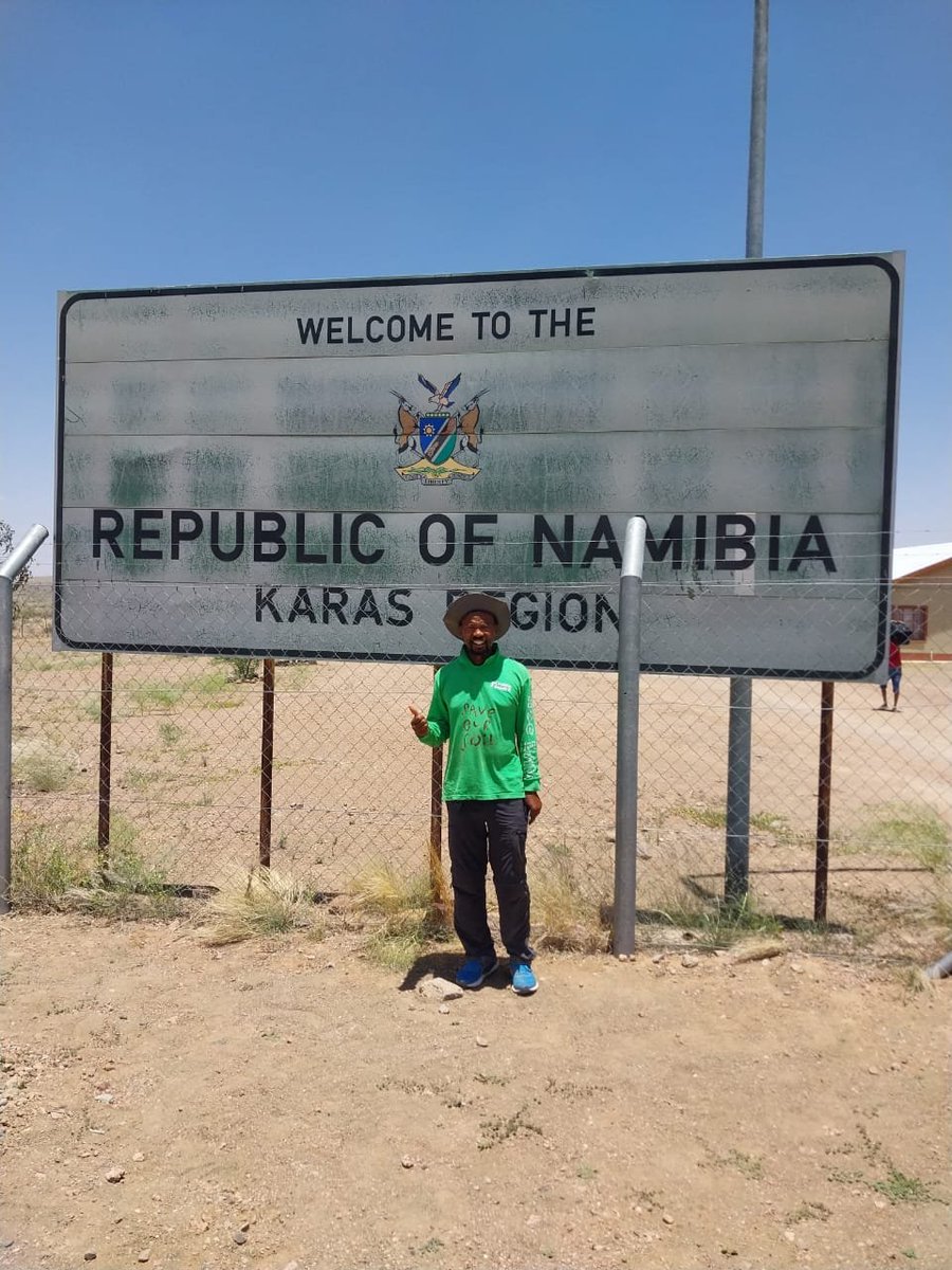 HeadlinesMzans's tweet photo. 150th day!
Walking in the blistering hot African summer &amp; diving deep into myself, I take refuge in the love and support of so many of you 🙏 🪷
#TsekeWalksForSoil
#SaveSoil #WalkForSoil #SaveSoilSaveLife #Africa 
@CyrilRamaphosa @PresidencyZA @SadhguruJV @UNCCD @FAO @cpsavesoil https://t.co/kggyyNndwD