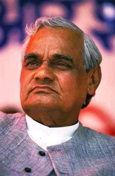 भारत के पुर्व प्रधानमंत्री भारतरत्न श्रीमान अटलबिहारी वाजपाईजी की ज्यंन्ती पर सादर नमन