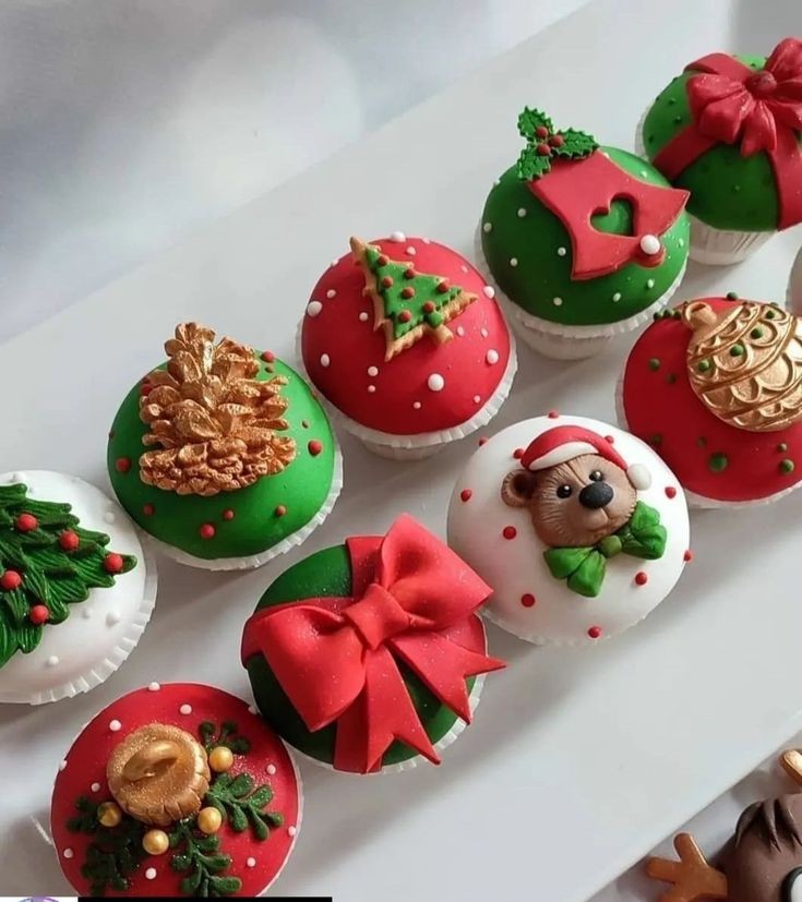 ☃️ My (G)I-DLE girls

Thank you for always supporting me and for inspiring me through each moment. Much sarangs to you girls and for this, I have 4 special bag designs for each of you. Hope you girls like it 💕

🎄 Merry Christmas! 🎄

❄ Your one and only tiny leader 💕