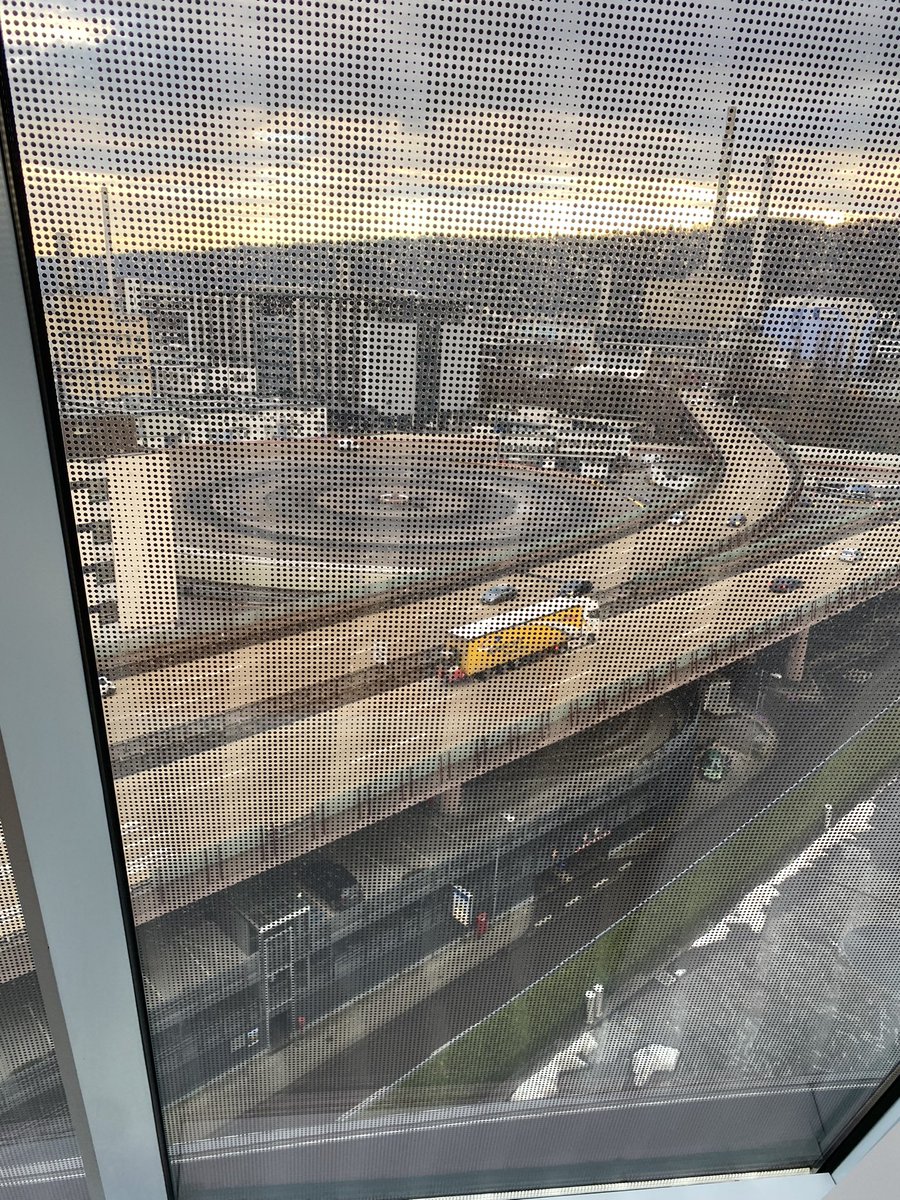 dijwar_izzet's tweet photo. @almurabanet @MercedesBenzKSA https://t.co/tq7qhHMdpM