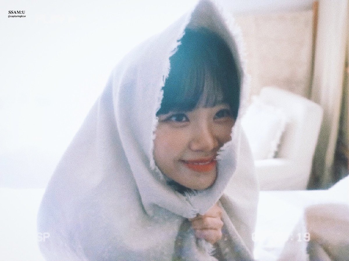 capturingkcw's tweet photo. 귀염둥이

#김채원 #KIMCHAEWON #チェウォン
#르세라핌 #LE_SSERAFIM https://t.co/SfkqFlE8mk