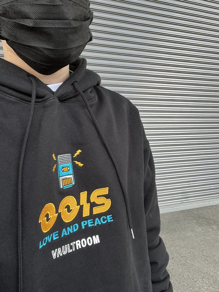 vaultroom DARUMA IS HOODIE GOD Lサイズ