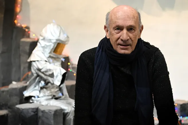 Montagne_Vichy's tweet photo. #Volcanologue L'Auvergnat Jean-François Lenat a traqué les éruptions toute sa vie, il raconte... https://t.co/KoAgMzoxRC https://t.co/L25UxiWdos