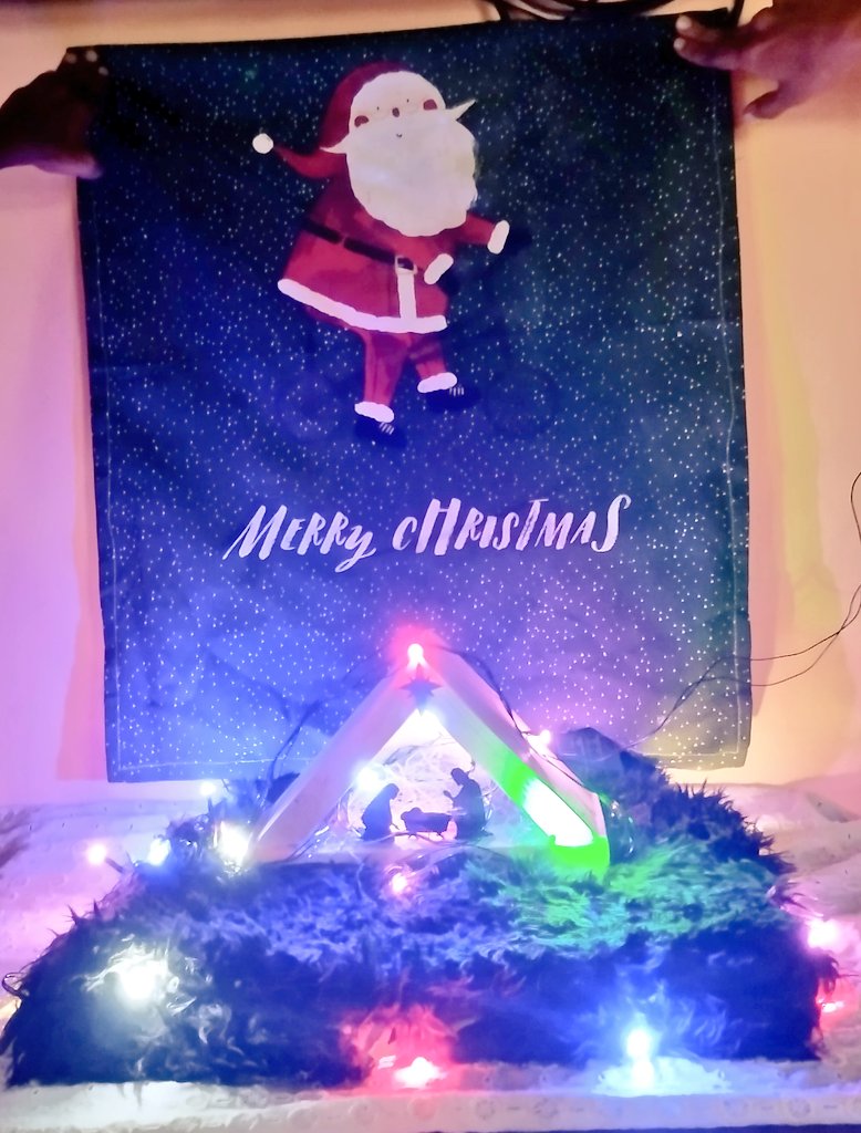 JosephSaleth's tweet photo. @CraftsNellai Christmas Crib from Nellai Crafts - Coconut Shell Product 🤩🤩🤩 https://t.co/P89PpdEqub