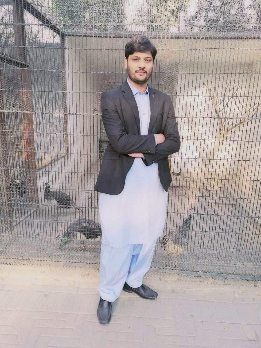 NajeebFaiz's tweet photo. شاید ترے لبوں کی چٹک سے ھو جی بحال
اے دوست مسکرا ، کہ طبیعت اداس ھے
توبہ تو کر چکا ھوں ، مگر پھر بھی اے عدم
تھوڑا سا زھر لا ، کہ طبیعت اداس ھے https://t.co/tR7T0226iy