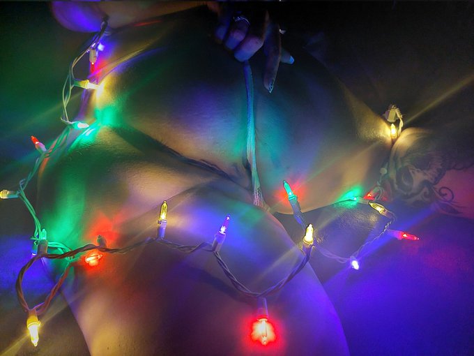 Merry Xmas to all! https://t.co/lcXOow9SEw
