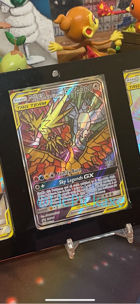 🚨FREE Pokémon Card🚨just Follow and Retweet. Winner picked 12/31 #Giveaway #Giveaways #Pokemon #PokemonTCG