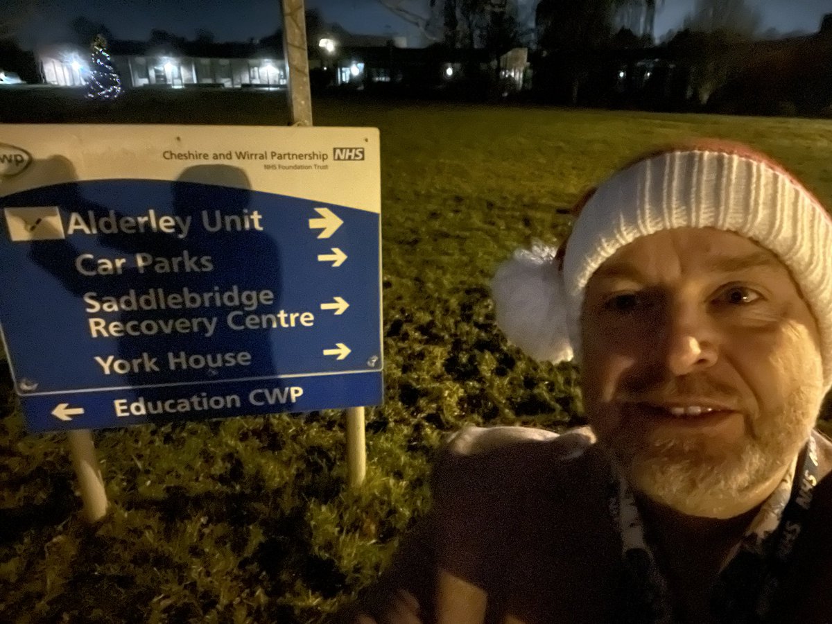 TimWelchCWP's tweet photo. Time to get round all @cwpnhs services working today and say thank you for everything that you do. Happy Xmas everyone! #xmas #teamcwp #opsanta #timxmaschallenge https://t.co/MOmGTudJGA